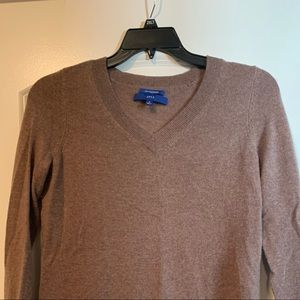 Women’s brown cashmere sweater
